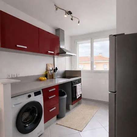 La Maison Du Voyageur - Centre - Climatise - Familial Апартаменты Ним